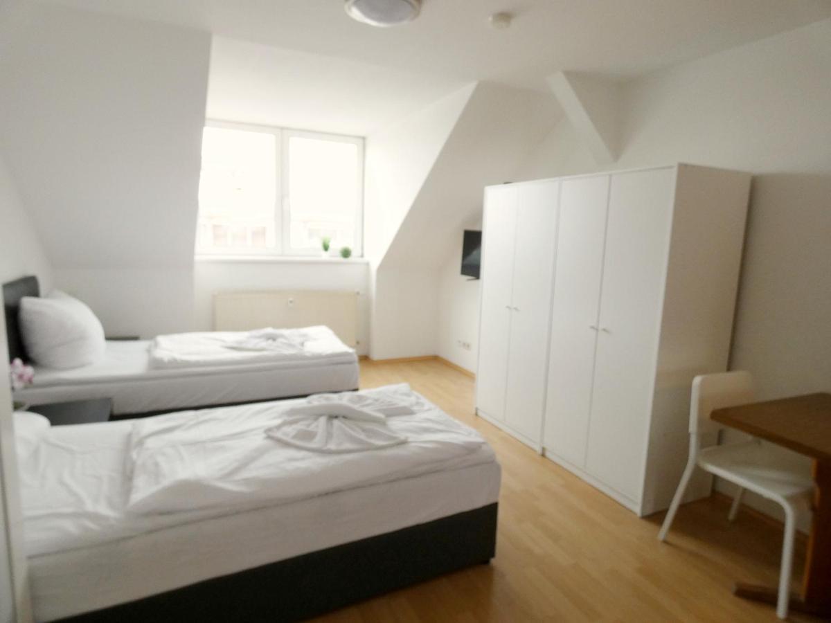 Sunnyhome Monteurwohnungen Und Apartments In Erfurt Esterno foto