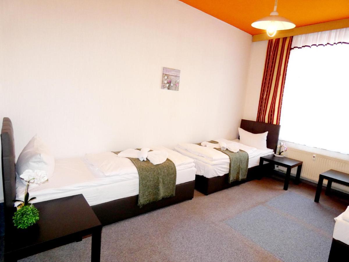 Sunnyhome Monteurwohnungen Und Apartments In Erfurt Esterno foto